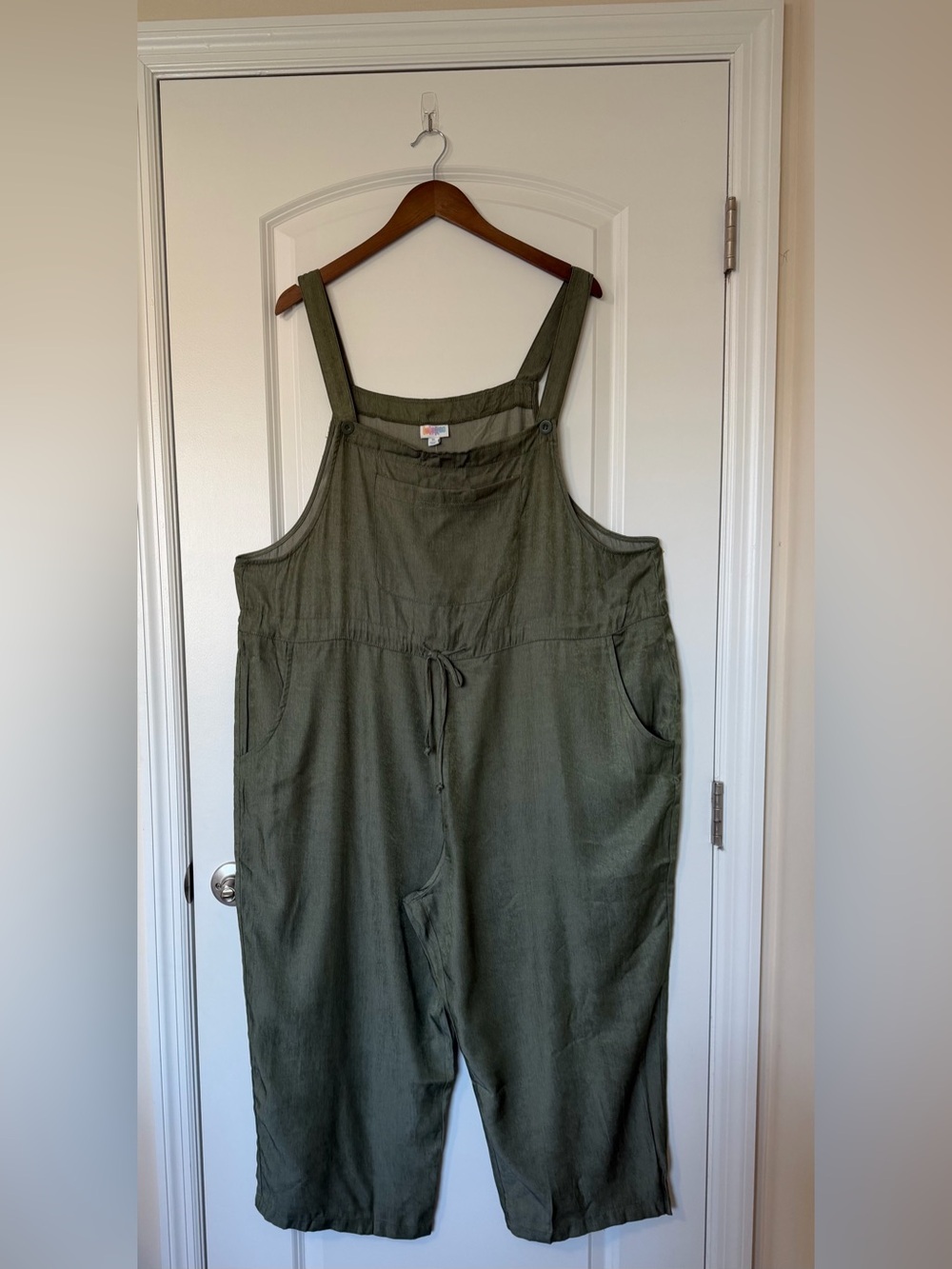 Lularoe Juliet XL Olive Green Cropped Jumpsuit Overalls Boho Casual NWOT - Picture 11 of 14